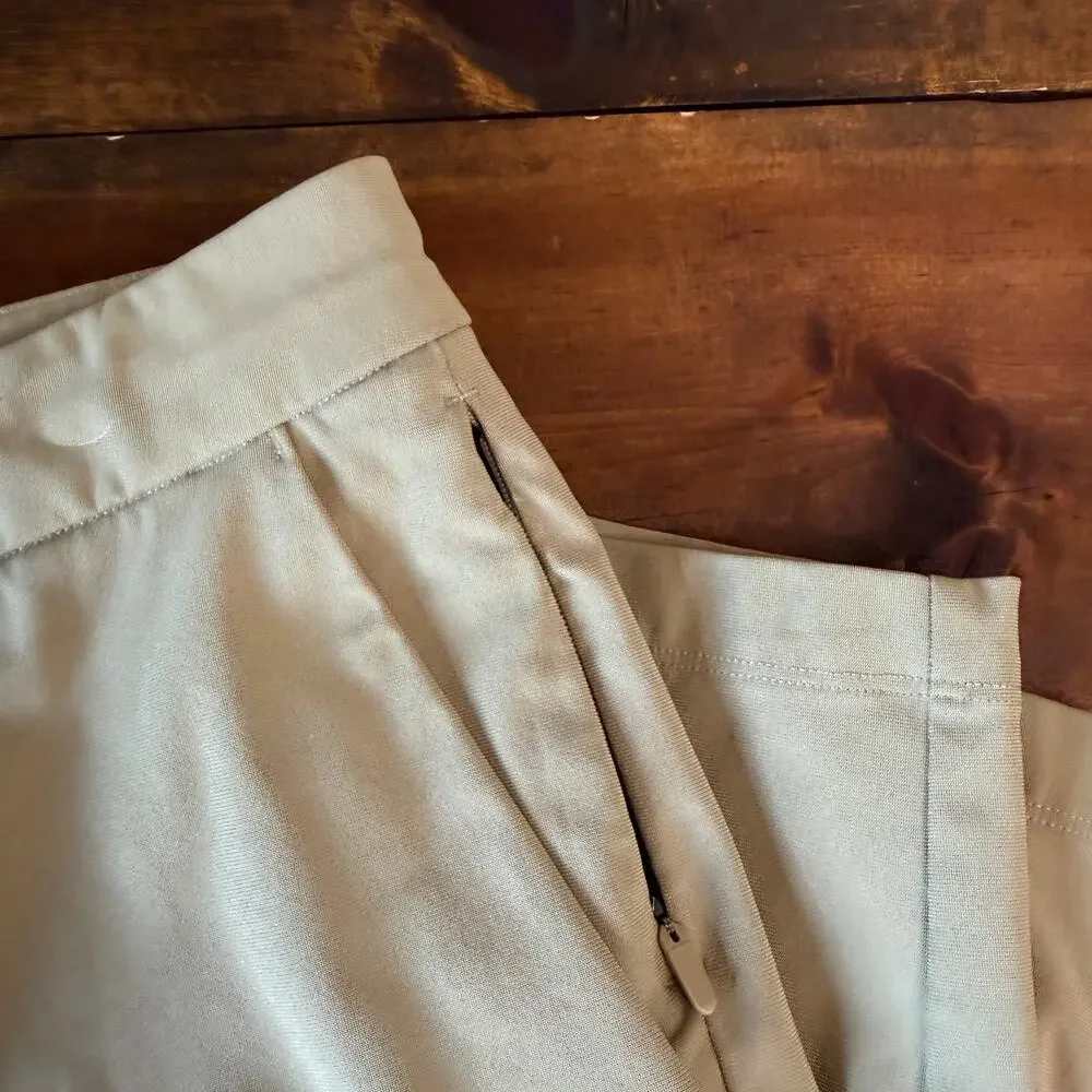 Lululemon Commission Relaxed-Fit Chino Khaki Shorts Beige 11